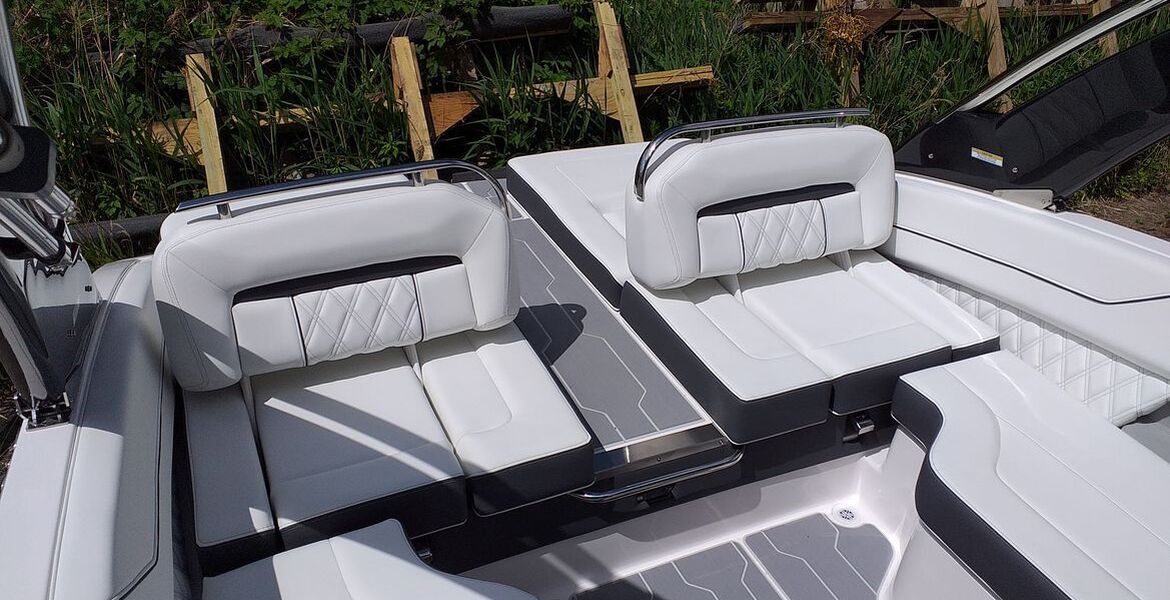 Regal LS6, nowy, 2026 Regal LS6, nowy, 2026