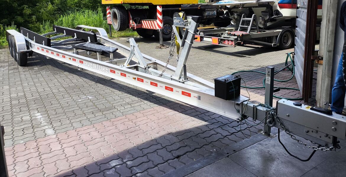 Cobalt R35, używany, 2017