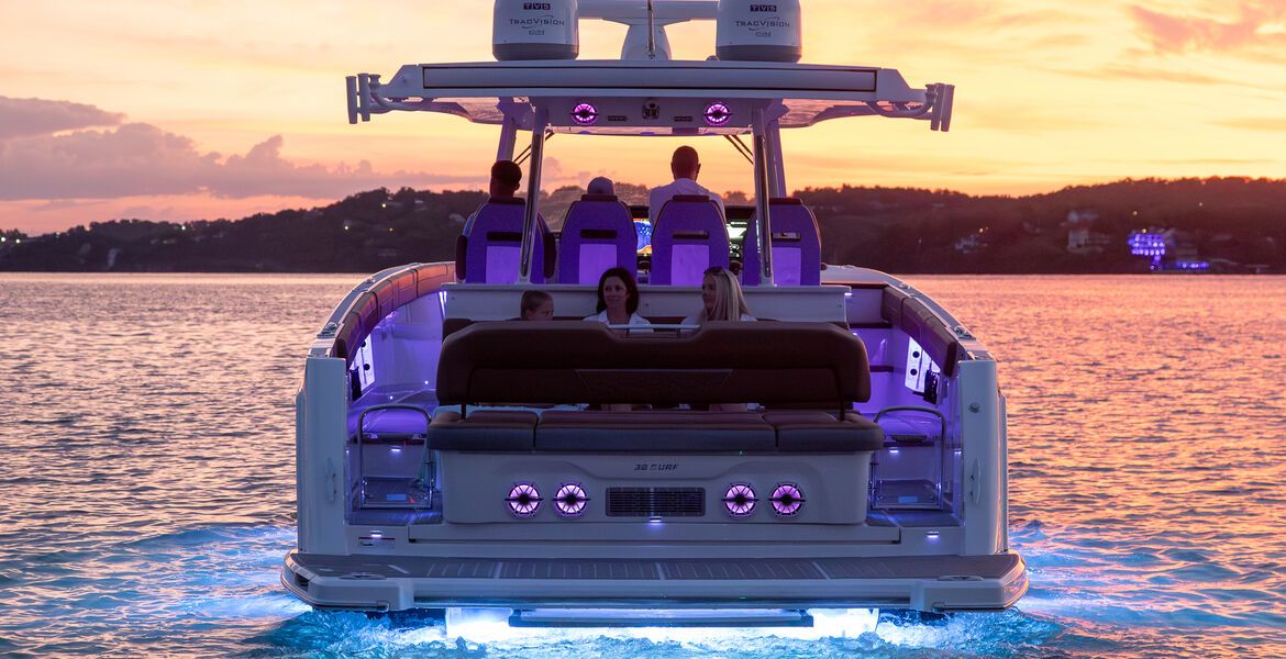 Regal 38 Surf Regal 38 Surf