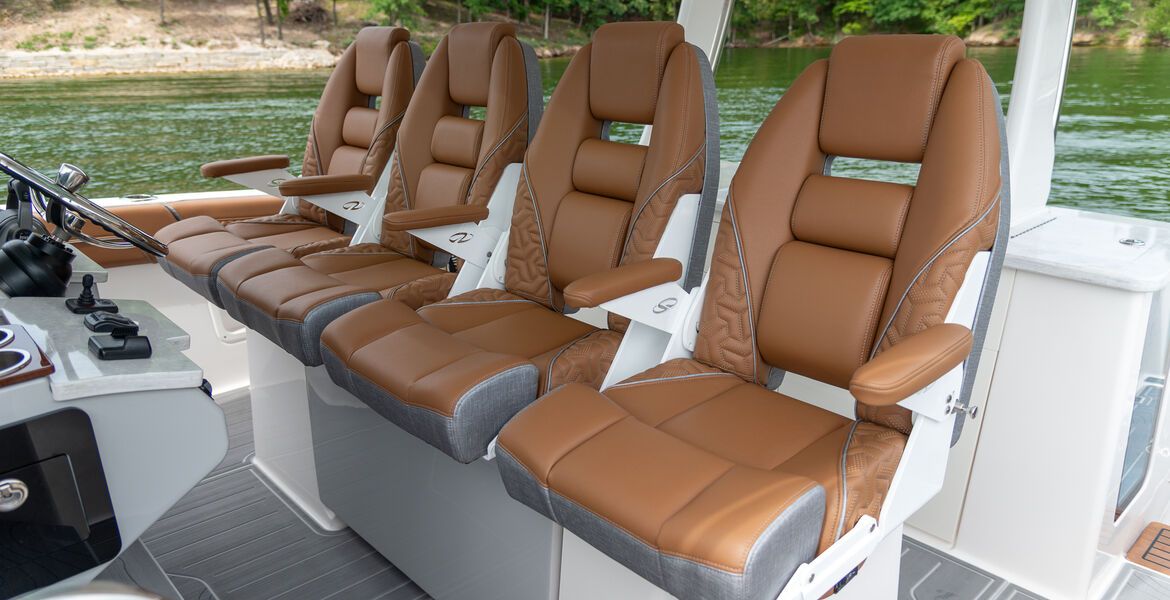 Regal 38 Surf Regal 38 Surf